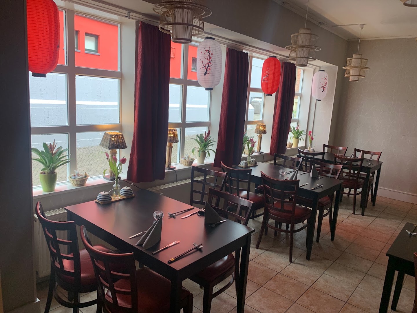 Mr.Trung Viet Cuisine - Sushi · Fotos 1